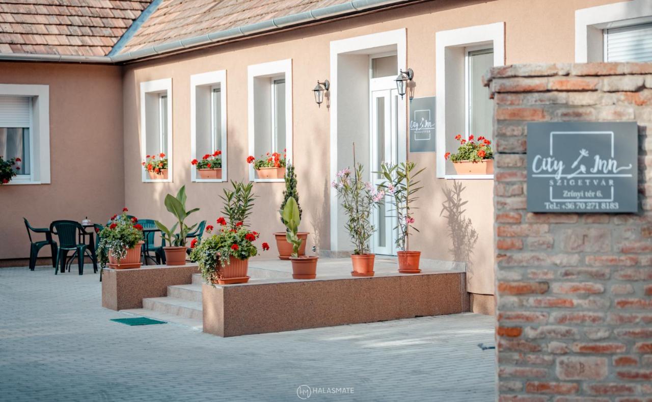 City Inn Szigetvár 外观 照片